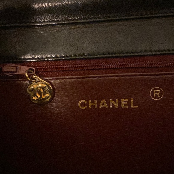 Vintage Chanel Matelasse Lambskin Flap - Picture 9 of 16